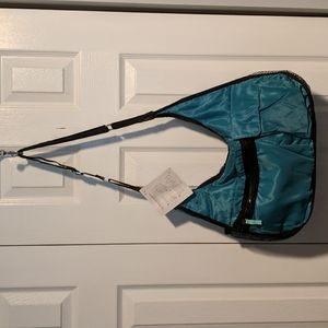 Thirty one Explorista crossbody NEW